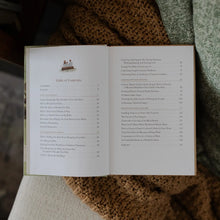 Load image into Gallery viewer, Christ Centered Family: Pointing Your Family To Jesus Every Day