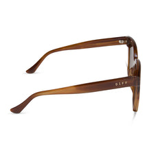 Load image into Gallery viewer, DIFF - Meredith Tawny Tortoise Brown Gradient Polarized Sunglasses