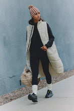 Load image into Gallery viewer, FP On the Move Packable Vest