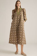 Load image into Gallery viewer, Olive Printed 3/4 Sleeve V Neck Midi Dress