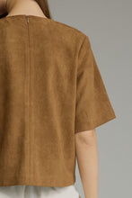 Load image into Gallery viewer, Solid Short Sleeve Top With Patch Front Pockers