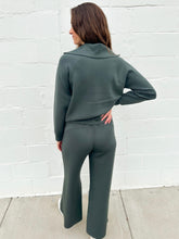 Load image into Gallery viewer, SPANX AirEssentials Wide Leg Pant