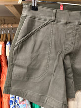 Load image into Gallery viewer, SPANX Stretch Twill Shorts, 4"