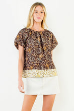 Load image into Gallery viewer, Puff Sleeve Botanical Print Top