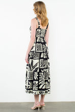Load image into Gallery viewer, Black and White Print Maxi Dress