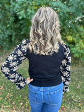 Load image into Gallery viewer, Black Floral Detailed Long Sleeve Knit Top
