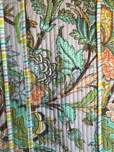 Load image into Gallery viewer, Jane Quilted Tote Bag
