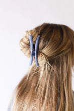 Load image into Gallery viewer, Hold Everything Claw Hair Clip
