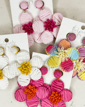 Load image into Gallery viewer, Raffia Wrapped Flower Earrings
