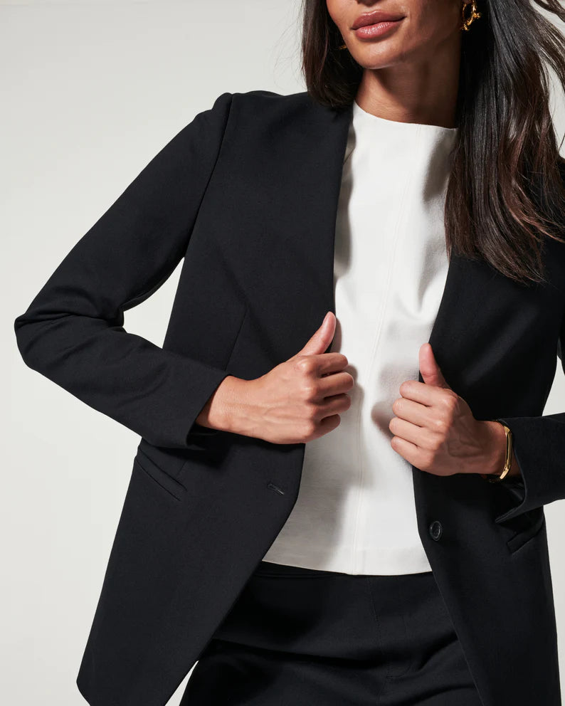 SPANX The Perfect Oversized Blazer