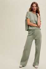 Load image into Gallery viewer, Boxy Sweater Top and Pants Set
