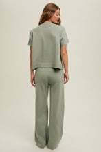 Load image into Gallery viewer, Boxy Sweater Top and Pants Set
