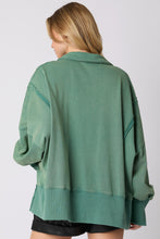 Load image into Gallery viewer, Mineral Wash Collar Placket Oversized Sweatshirt
