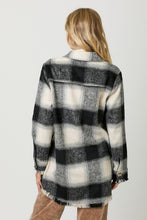 Load image into Gallery viewer, Fringe Detailed Long Plaid Jacket
