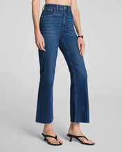 Load image into Gallery viewer, SPANX Raw Hem Kick Flare
