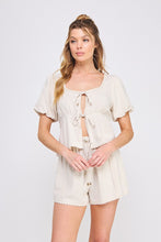 Load image into Gallery viewer, Soft Linen Puff Sleeve Lace Up Top
