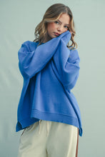Load image into Gallery viewer, Drop Shoulder Yarn Sweater
