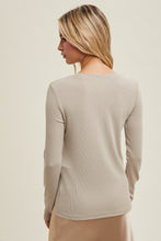 Load image into Gallery viewer, Round Neck Fitted Ribbed Knit Top
