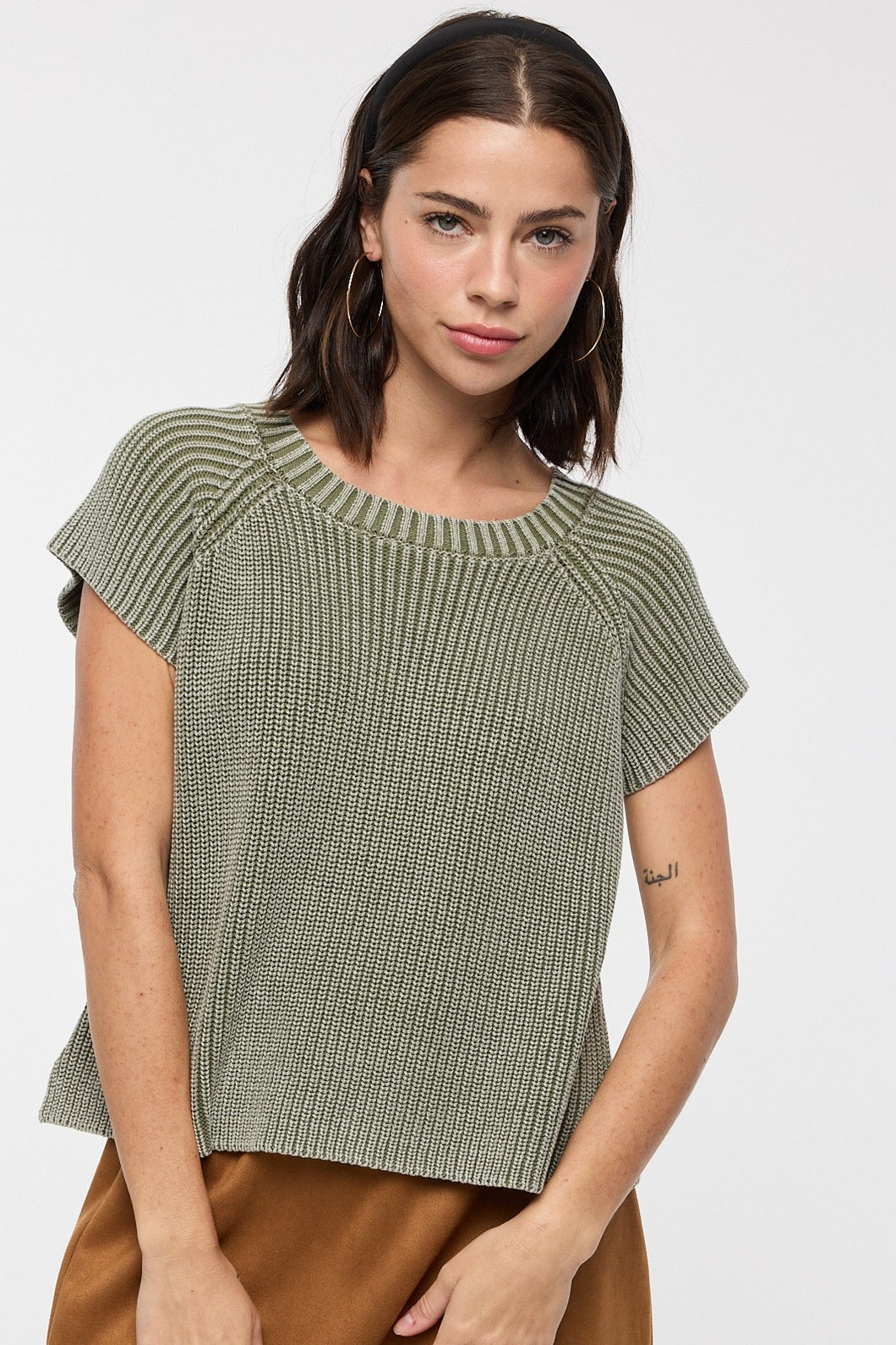 Washed Short Sleeve Sweater Top