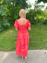 Load image into Gallery viewer, Tomato/Pink Puff Sleeve Floral Print Dress
