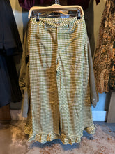 Load image into Gallery viewer, Gingham Pants with Ruffle Hem
