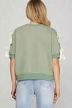 Load image into Gallery viewer, Short Sleeve Round Neck Knit Top
