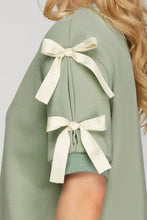 Load image into Gallery viewer, Short Sleeve Round Neck Knit Top
