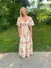Load image into Gallery viewer, Jungle Dazzle Lisbon Dress

