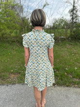 Load image into Gallery viewer, Green Patterned Ruffle Sleeve Dress

