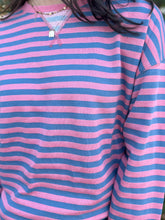 Load image into Gallery viewer, Striped Oversized Crewneck
