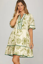 Load image into Gallery viewer, Green Short Sleeve Tiered Mini Dress

