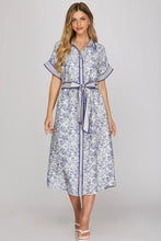 Load image into Gallery viewer, Drop Shoulder Woven Midi Dress
