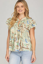 Load image into Gallery viewer, Ruffle Sleeve Pintuck Top
