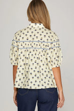 Load image into Gallery viewer, Woven Print Button Down Blouse Top
