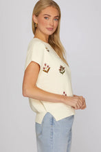 Load image into Gallery viewer, Sleeveless Drop Shoulder Round Neck Embroidered Top

