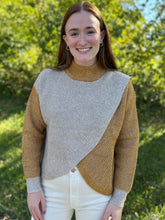 Load image into Gallery viewer, Colorblock Knit Sweater
