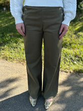 Load image into Gallery viewer, Heavy Twill Wide Pants with Buttons
