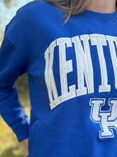 Load image into Gallery viewer, Kentucky &quot;Venice&quot; - Long Sleeve Crew-Neck Side Pocket HiLo Fleece
