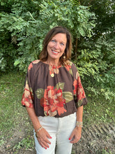 Load image into Gallery viewer, Brown Floral Print Top With Bubble Hem
