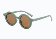 Load image into Gallery viewer, Baby and Toddler Retro Sunnies
