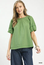 Load image into Gallery viewer, Solid Round Neck Top

