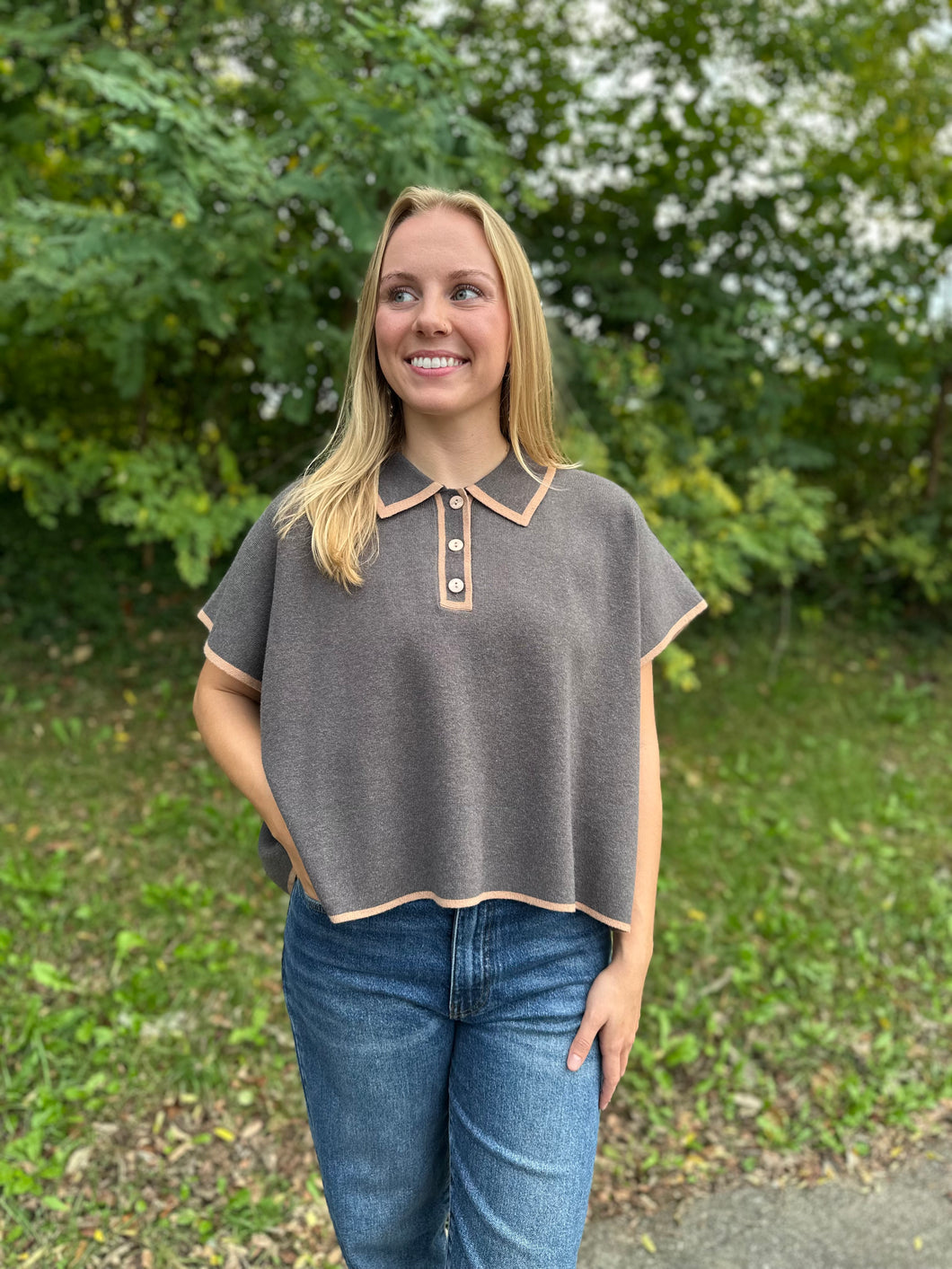 Grey Short Sleeve Collared Knit Top