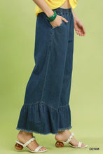 Load image into Gallery viewer, Washed Denim Wide Leg Pants with Frey Hem

