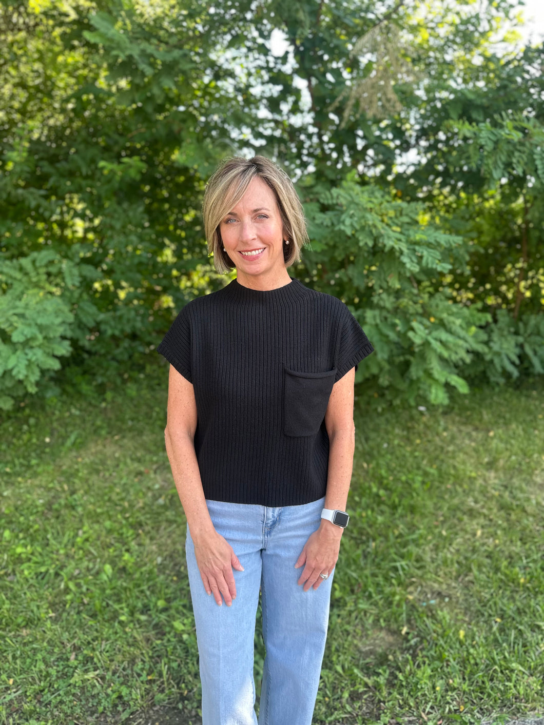 Short Sleeve Knit Sweater