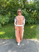 Load image into Gallery viewer, Color Block Long Sleeve Pullover and Pants Set
