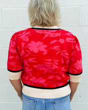 Load image into Gallery viewer, Floral Knit Short Sleeve Top
