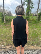 Load image into Gallery viewer, Soft Linen Tulip Shorts
