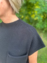 Load image into Gallery viewer, Short Sleeve Knit Sweater
