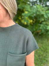 Load image into Gallery viewer, Short Sleeve Knit Sweater
