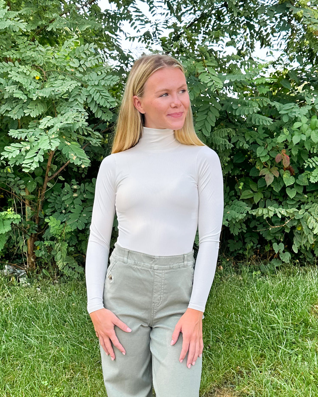 SPANX Suit Yourself Ribbed Turtleneck Bodysuit